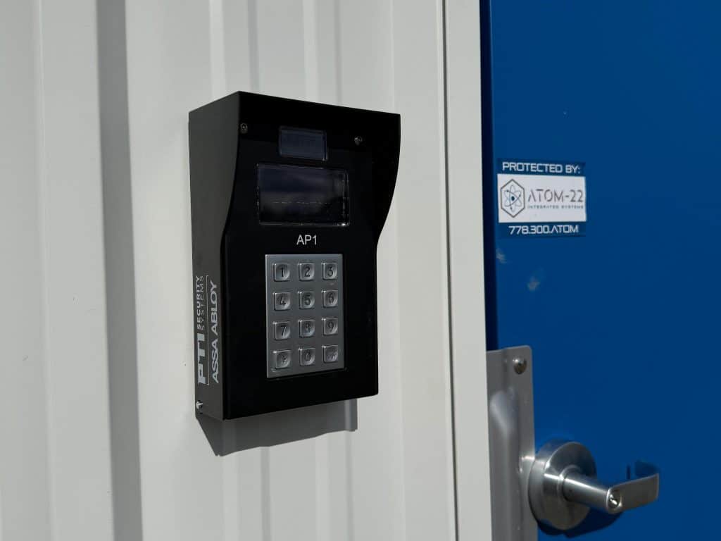 secure storage units Parksville