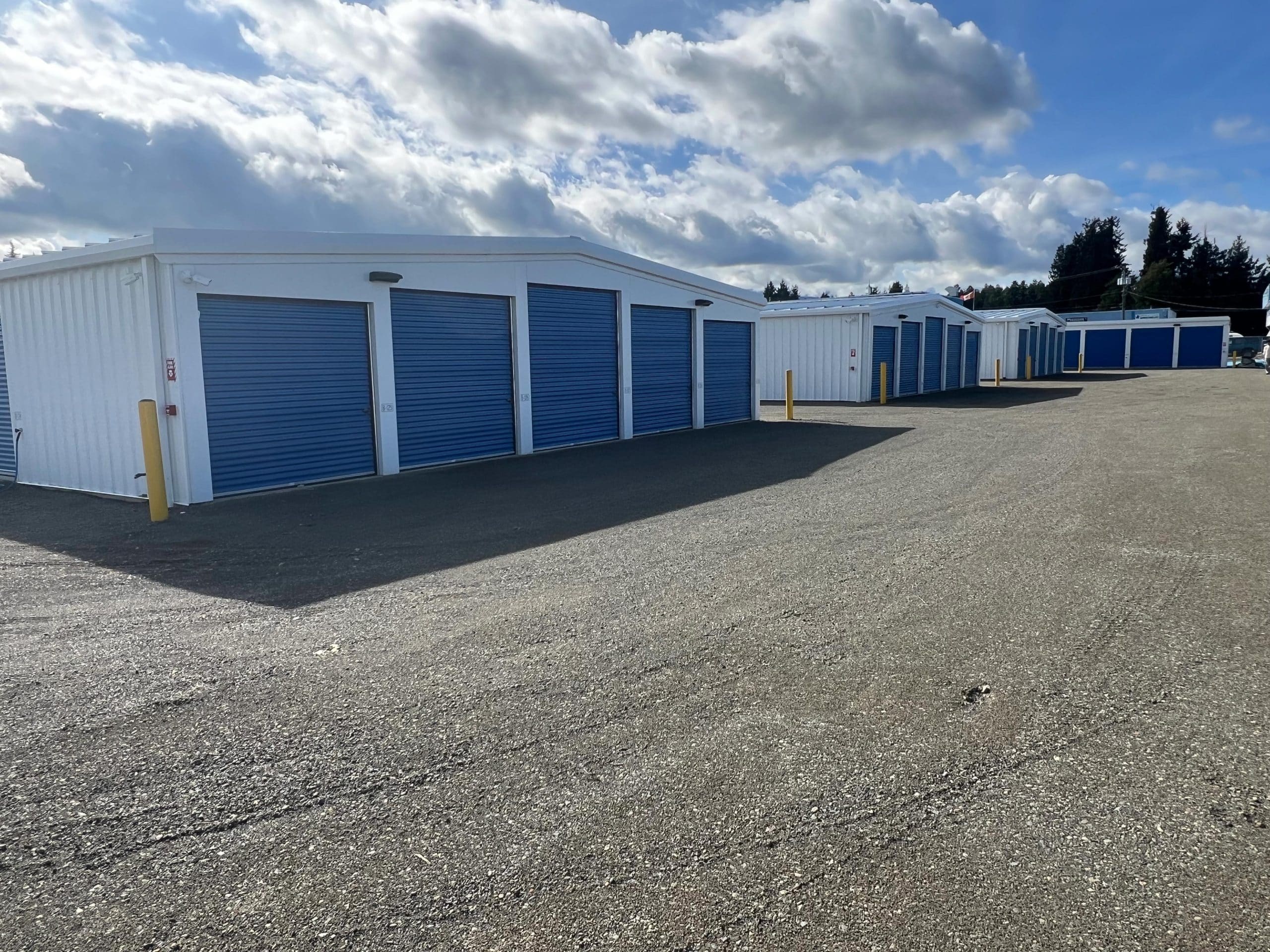 Outdoor storage facility with easy drive-up access in Parksville